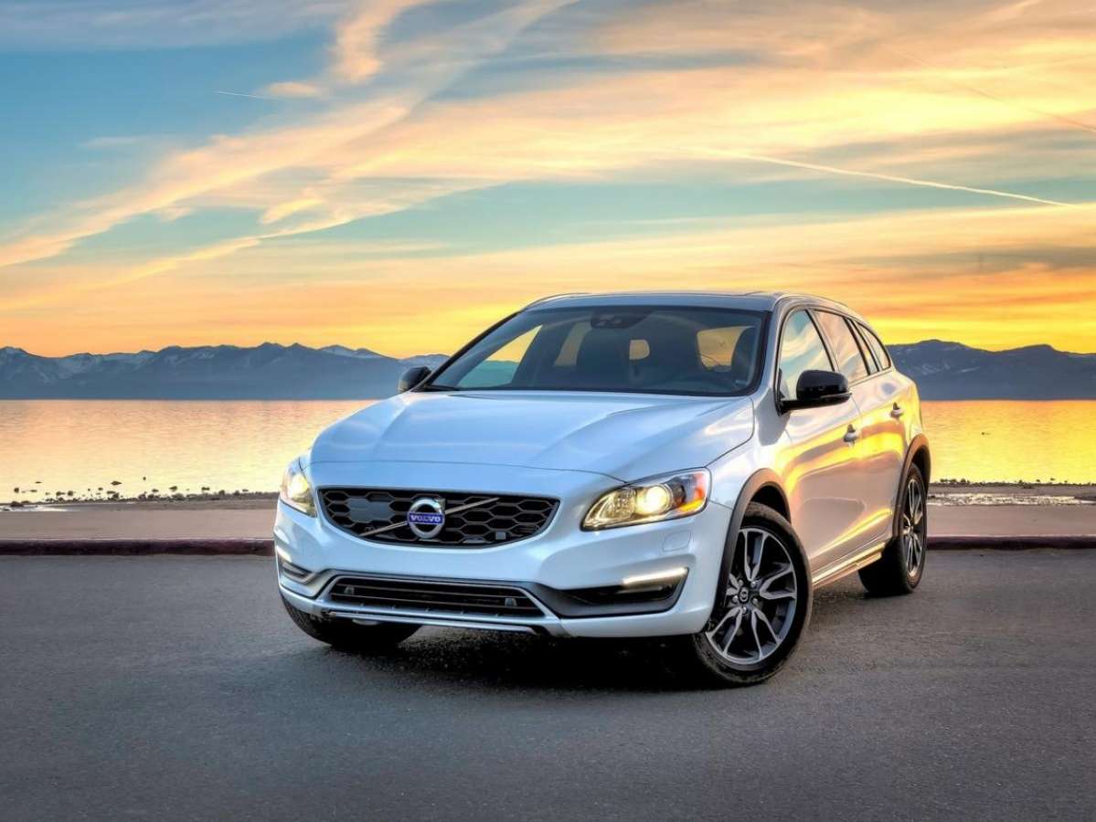 Club Volvo V60