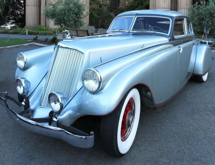 1933-Pierce-Arrow-Silver-Arrow-700x539.jpg