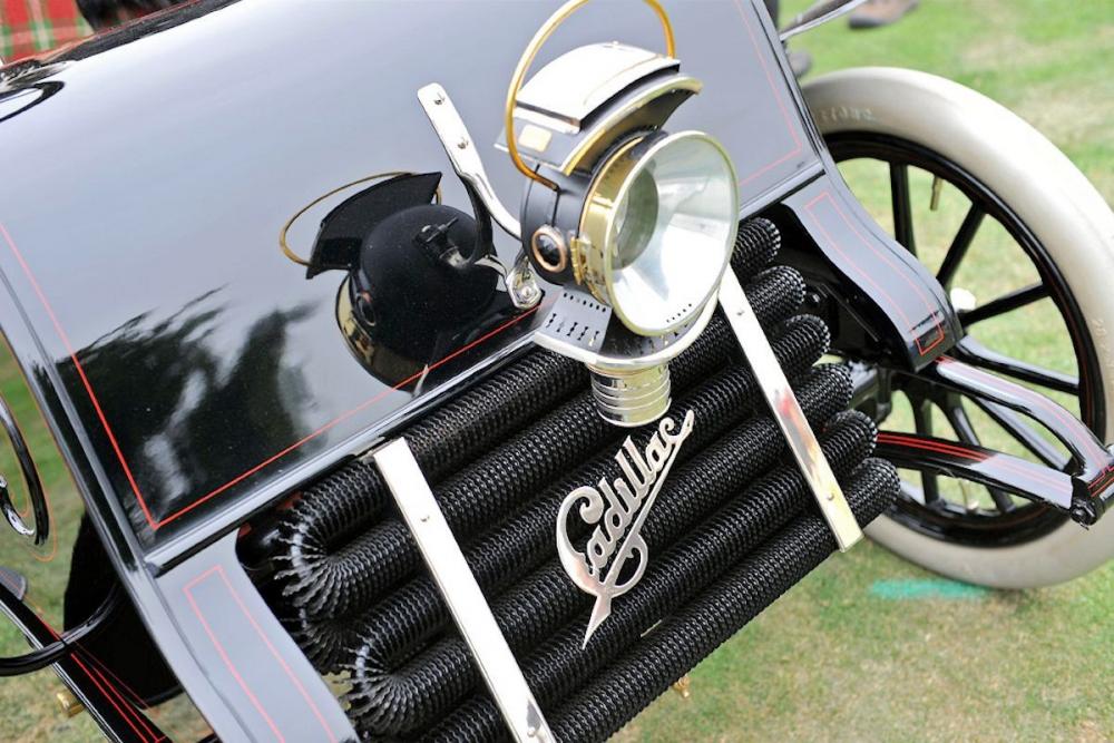 1903-Cadillac-007-1200x800.jpg
