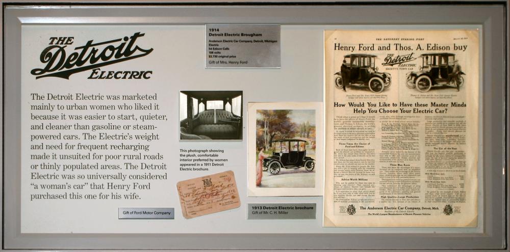 1914-Detroit-Electric-Brougham_-Anderson-Electric-Car-Co_-Exhibit-Signage-_amp_-Photographs-_H-Ford-Museum_-CL.jpg