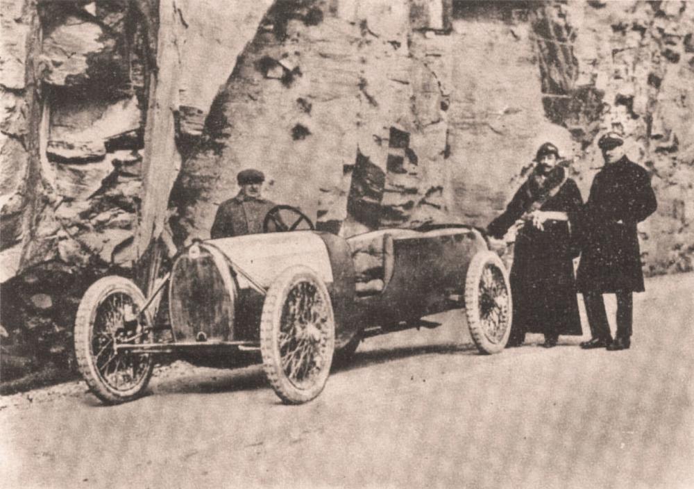 Lancia Lambda 1922.jpg