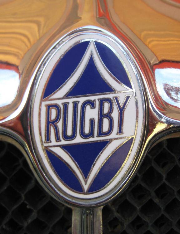 rugby_front-grill_emblem_28.jpg