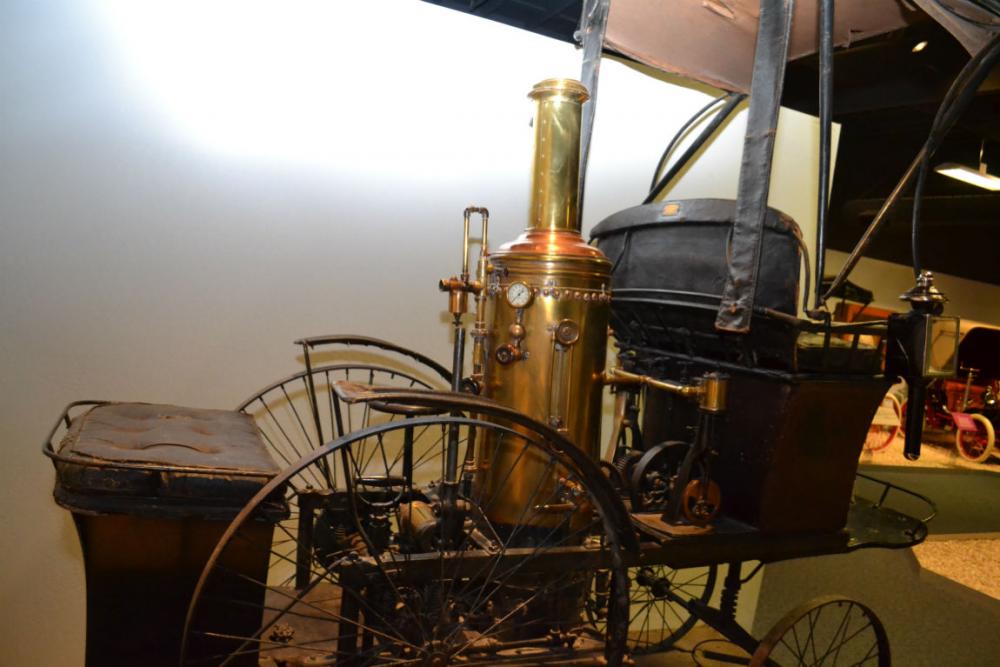 1892_Philion_RoadCarriage_50PSI_Stea_Engine-2Cylinder_1HP-RearView2.jpg