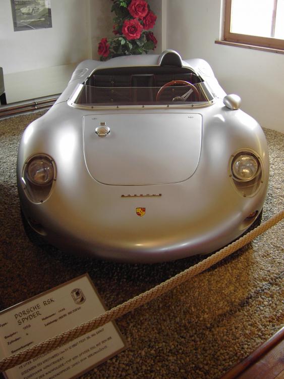 Austria_Gmuend_Porsche_Museum09.jpg