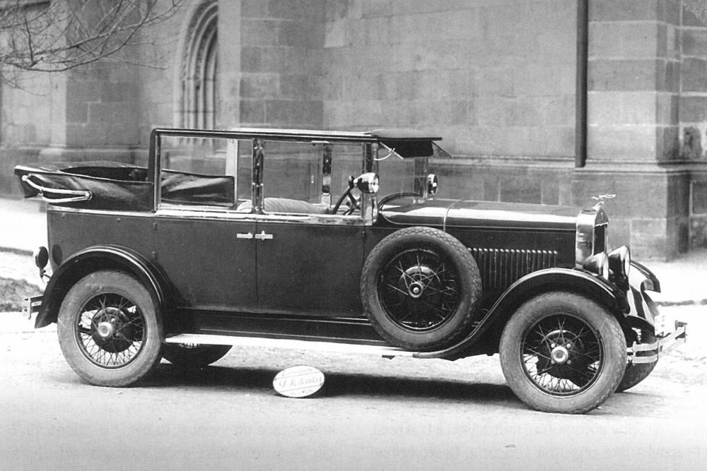 Praga-Alfa-car-body-by-the-Sodomka-body-workshop-1928.jpg