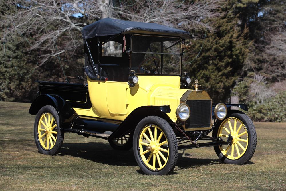 1915-Ford-Model-T-Roadster-Pickup-Lance-Keimig.jpg