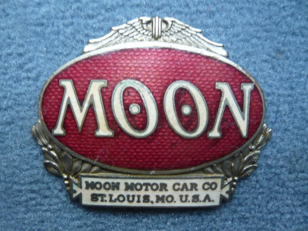 MOON 1920 1925 radiator emblem badge.JPG