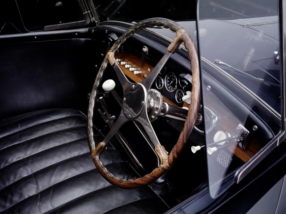 1932_Bugatti_Type-41_Royale_Coupe-de-Ville_body_by_Binder_Interior_01.jpg