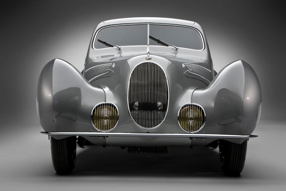 1938_Talbot-Lago_T150C-SS_Teardrop_Coupe_Figoni_et_Falaschi_05.jpg