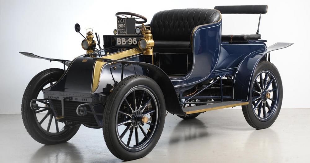 1904-wilson-pilcher-12-16hp-four-cylinder-four-seat-phaeton.jpg