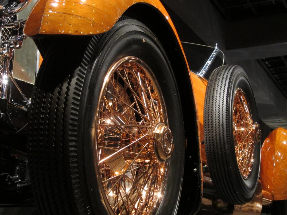 1924_Hispano-Suiza_Wheels_-_Flickr_-_Chris_Hunkeler.jpg