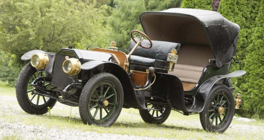 1910-Peerless-Model-29-Park-PhaetonVictoria-by-Brewster-1024x543.jpg