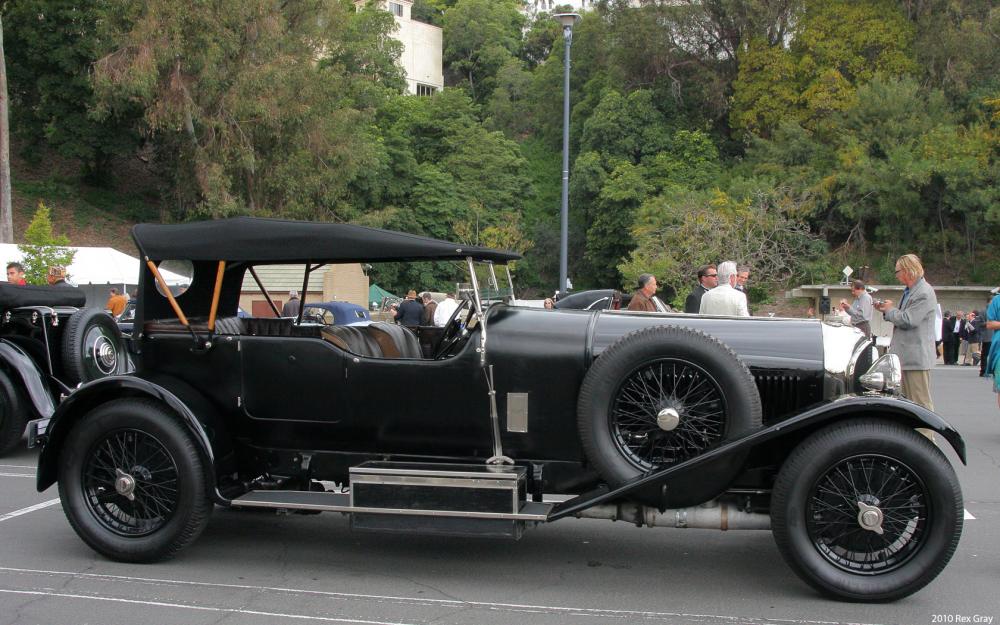 1928_Bentley_6½_Litre_Tourer_KD2111,_VandenPlas_lhs.jpg