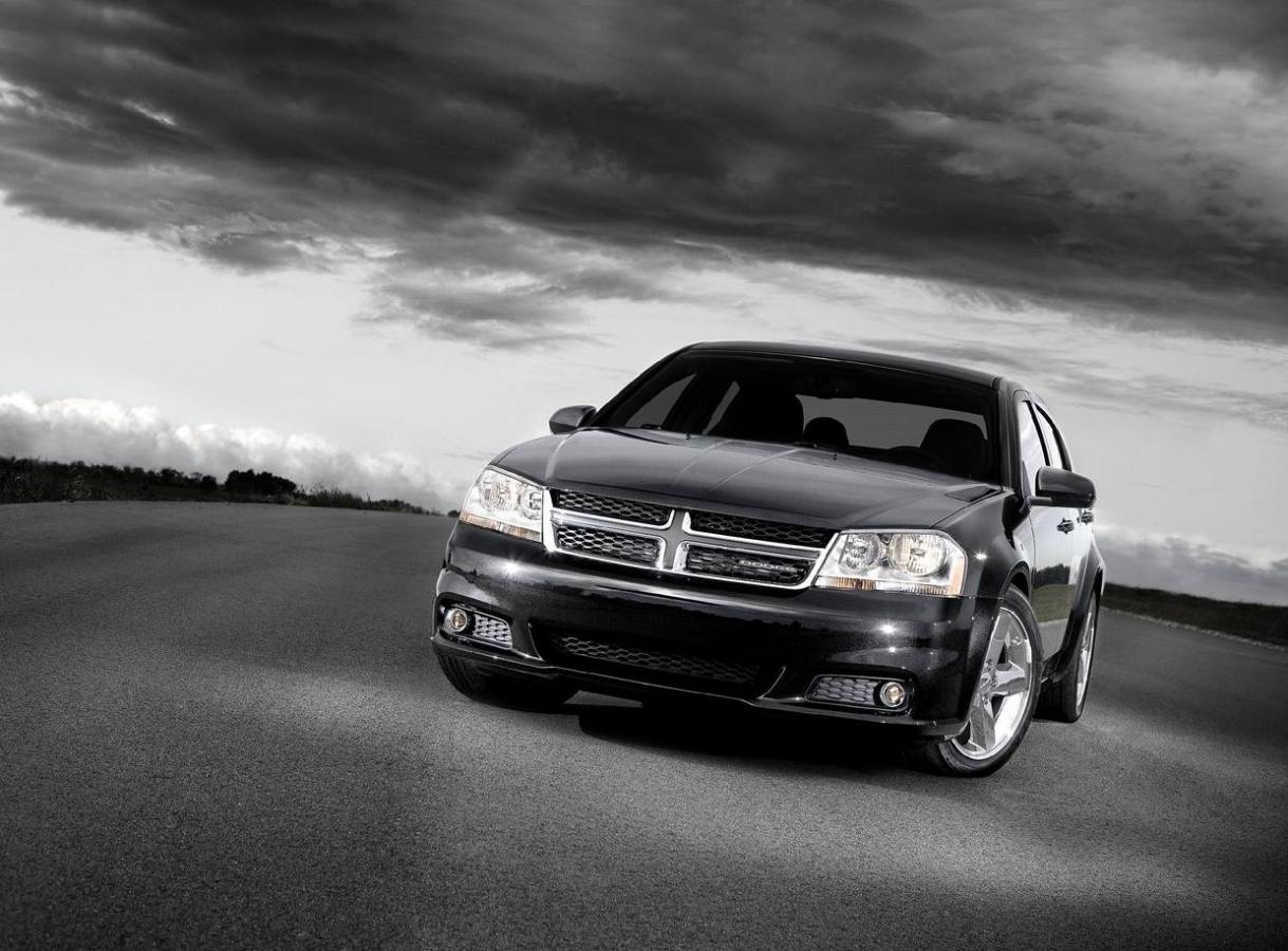 Club Dodge Avenger